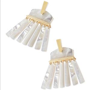 Kendra Scott Layne Earings
